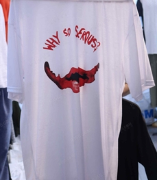 市场上装-T恤-（实拍）时尚男装t恤