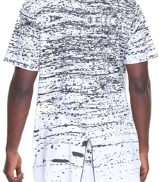 市场上装-T恤-时尚男装t恤