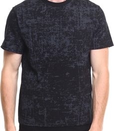 市场上装-T恤-时尚男装t恤