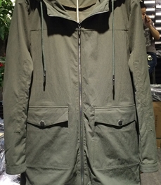 市场上装-中长外套-时尚男装中长外套