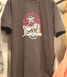 市场上装-T恤-（实拍）时尚男装t恤