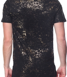 市场上装-T恤-时尚男装t恤