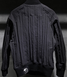 市场上装-夹克-时尚男装夹克