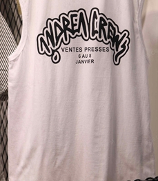 市场上装-T恤-（实拍）时尚男装t恤