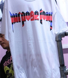 市场上装-T恤-（实拍）时尚男装t恤