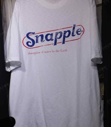 市场上装-T恤-（实拍）时尚男装t恤