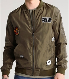 市场上装-夹克-休闲男装夹克