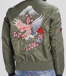 市场上装-夹克-休闲男装夹克