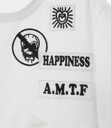 市场上装-T恤-休闲男装t恤