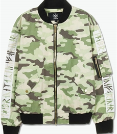 市场上装-夹克-休闲男装夹克