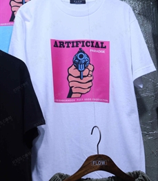 市场上装-T恤-（实拍）时尚男装t恤