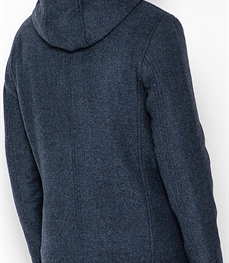 市场上装-大衣-时尚商务大衣