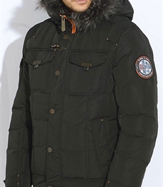 市场上装-棉衣/羽绒服-时尚商务棉服