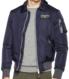 市场上装-夹克-时尚商务夹克