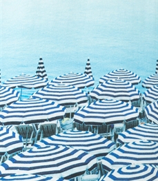 市场上装-T恤-休闲男装t恤