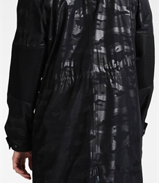 市场上装-中长外套-休闲男装中长外套