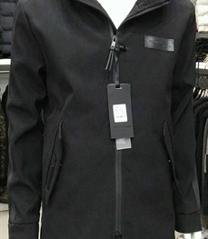 市场上装-中长外套-时尚男装中长外套