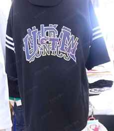 市场上装-T恤-（实拍）时尚男装t恤