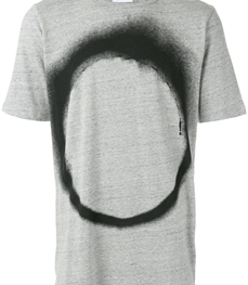 市场上装-T恤-休闲男装t恤