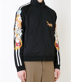 市场上装-卫衣-休闲男装卫衣