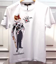 市场上装-T恤-时尚男装t恤