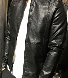 市场上装-皮衣-时尚男装皮衣