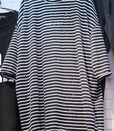 市场上装-T恤-（实拍）时尚男装t恤