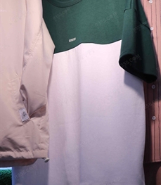 市场上装-T恤-（实拍）时尚男装t恤