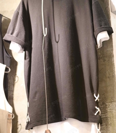 市场上装-T恤-（实拍）时尚男装t恤