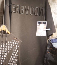 市场上装-T恤-（实拍）时尚男装t恤