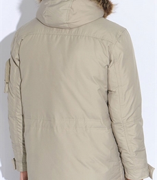 市场上装-棉衣/羽绒服-时尚商务棉服