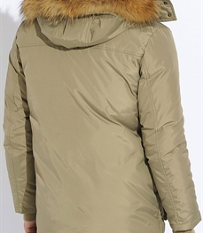 市场上装-棉衣/羽绒服-时尚商务棉服