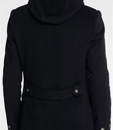 市场上装-大衣-时尚商务大衣