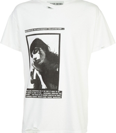 市场上装-T恤-休闲男装t恤