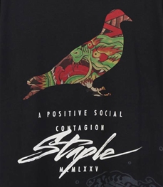 市场上装-T恤-休闲男装t恤