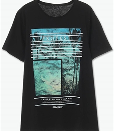 市场上装-T恤-休闲男装t恤