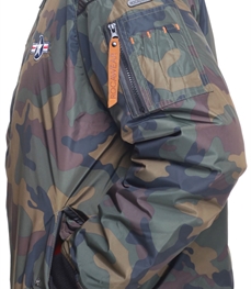 市场上装-夹克-时尚男装夹克