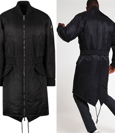 市场上装-中长外套-时尚男装中长外套