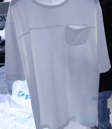 市场上装-T恤-（实拍）时尚男装t恤