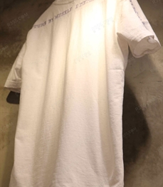 市场上装-T恤-（实拍）时尚男装t恤