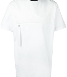 市场上装-T恤-休闲男装t恤