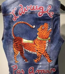 市场上装-马夹-休闲男装马甲