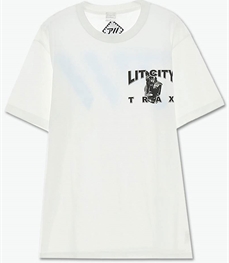 市场上装-T恤-休闲男装t恤