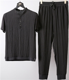 市场上装-套装-休闲男装套装