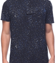 市场上装-T恤-时尚男装t恤