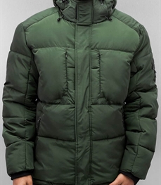 市场上装-棉衣/羽绒服-时尚男装棉服