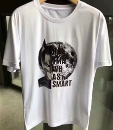 市场上装-T恤-时尚男装单西