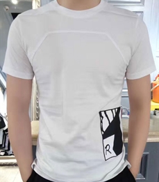 市场上装-T恤-时尚男装单西