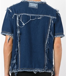 市场上装-T恤-休闲男装t恤