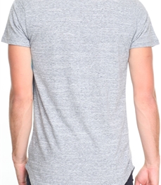 市场上装-T恤-时尚男装t恤